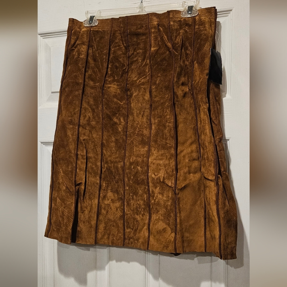 VALERIE STEVENS LEATHER SKIRT
